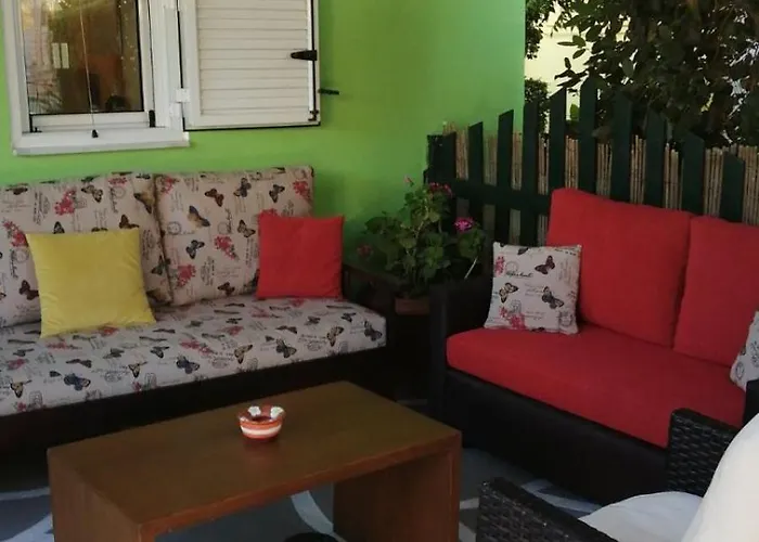 Tatil Evi Summer 2 Koróni